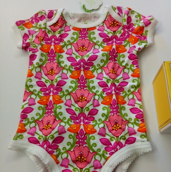 BABY ONESIE👣 Vera Bradley ruffle bodysuit onesie - Picture 7 of 8